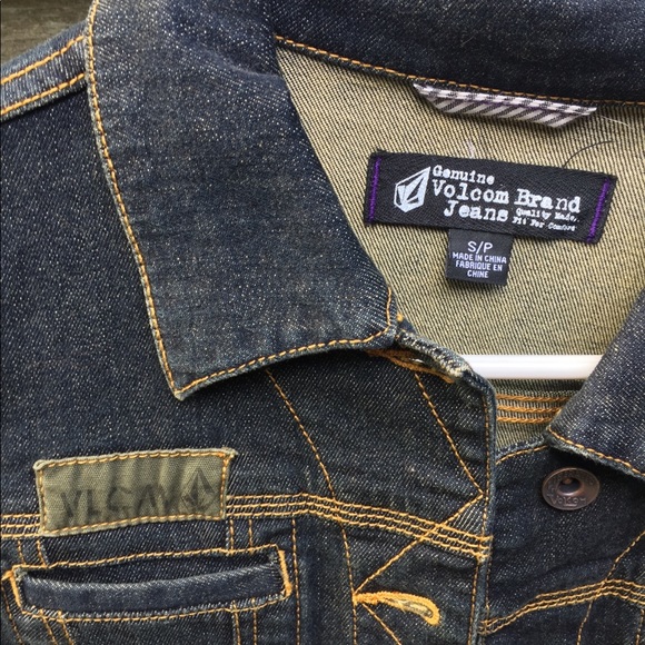 Volcom jean jacket - Picture 5 of 7